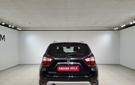 Nissan Terrano III, 2017 год, 1 299 000 рублей, 6 фотография