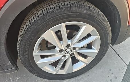 Volkswagen T-Cross I, 2021 год, 1 270 000 рублей, 9 фотография