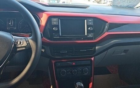 Volkswagen T-Cross I, 2021 год, 1 270 000 рублей, 15 фотография