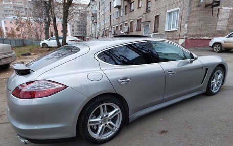 Porsche Panamera II рестайлинг, 2012 год, 2 700 000 рублей, 14 фотография