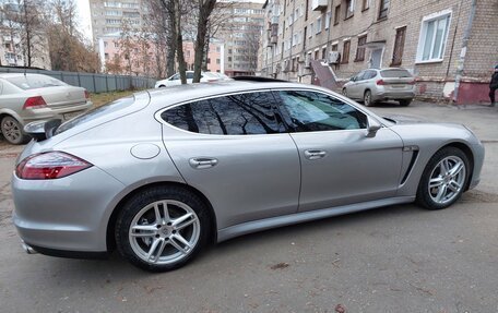 Porsche Panamera II рестайлинг, 2012 год, 2 700 000 рублей, 15 фотография