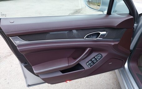 Porsche Panamera II рестайлинг, 2012 год, 2 700 000 рублей, 24 фотография