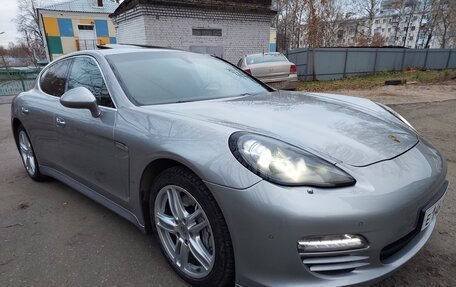 Porsche Panamera II рестайлинг, 2012 год, 2 700 000 рублей, 19 фотография