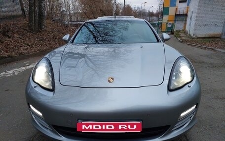 Porsche Panamera II рестайлинг, 2012 год, 2 700 000 рублей, 20 фотография