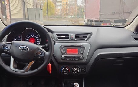 KIA Rio III рестайлинг, 2015 год, 690 000 рублей, 7 фотография