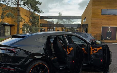 Lamborghini Urus I, 2024 год, 29 000 000 рублей, 6 фотография