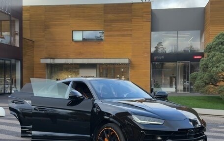 Lamborghini Urus I, 2024 год, 29 000 000 рублей, 5 фотография