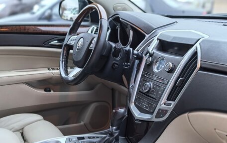 Cadillac SRX II рестайлинг, 2010 год, 1 450 000 рублей, 18 фотография