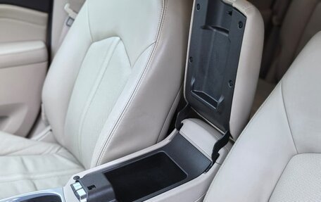 Cadillac SRX II рестайлинг, 2010 год, 1 450 000 рублей, 23 фотография