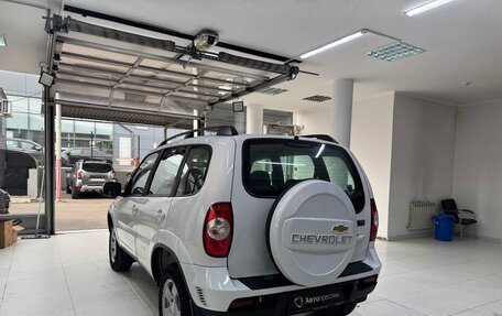 Chevrolet Niva I рестайлинг, 2013 год, 650 000 рублей, 6 фотография