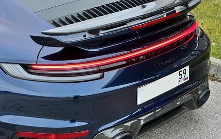 Porsche 911, 2024 год, 34 000 000 рублей, 11 фотография