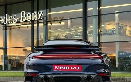 Porsche 911, 2024 год, 34 000 000 рублей, 12 фотография