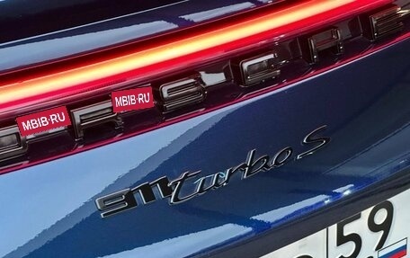 Porsche 911, 2024 год, 34 000 000 рублей, 18 фотография