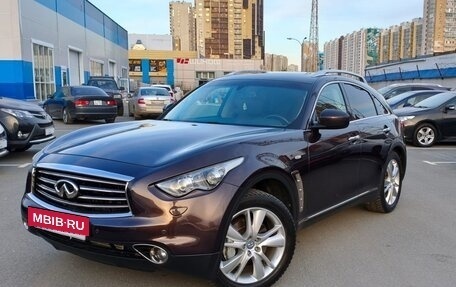 Infiniti FX II, 2012 год, 2 349 000 рублей, 2 фотография