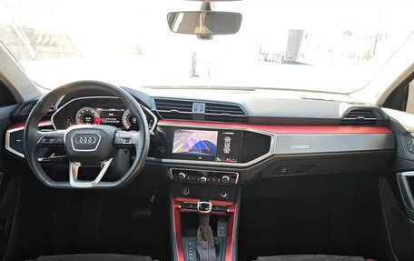 Audi Q3, 2022 год, 2 125 000 рублей, 9 фотография