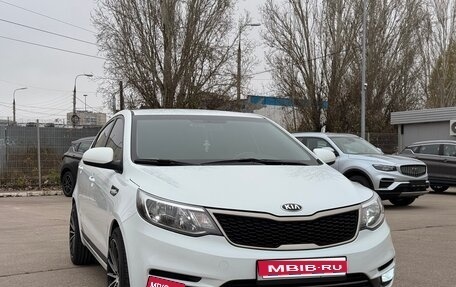 KIA Rio III рестайлинг, 2016 год, 1 270 000 рублей, 1 фотография