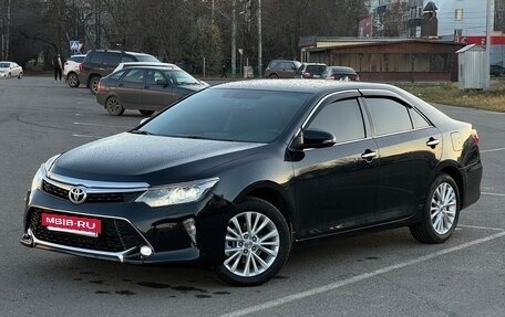 Toyota Camry, 2017 год, 1 970 000 рублей, 2 фотография