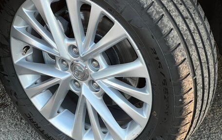 Toyota Camry, 2017 год, 1 970 000 рублей, 13 фотография