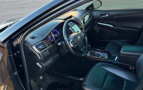 Toyota Camry, 2017 год, 1 970 000 рублей, 15 фотография