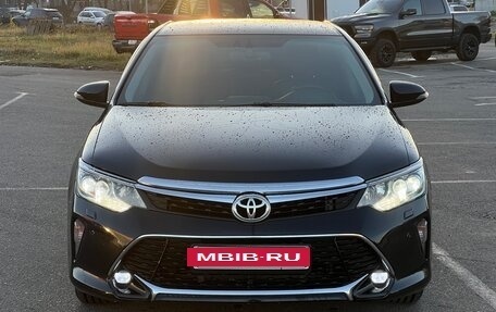 Toyota Camry, 2017 год, 1 970 000 рублей, 11 фотография