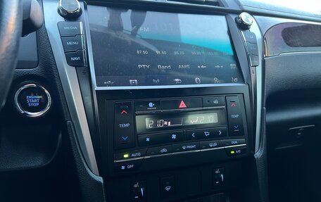 Toyota Camry, 2017 год, 1 970 000 рублей, 36 фотография