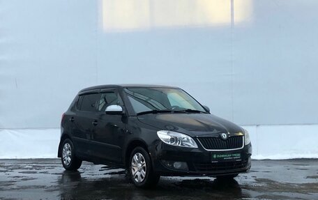 Skoda Fabia II, 2011 год, 490 000 рублей, 3 фотография