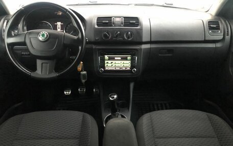 Skoda Fabia II, 2011 год, 490 000 рублей, 11 фотография