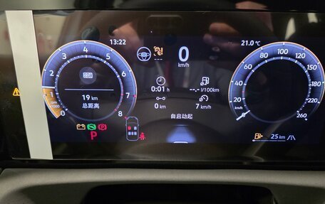 Volkswagen Tiguan, 2025 год, 5 150 000 рублей, 9 фотография