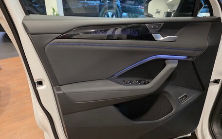 Volkswagen Tiguan, 2025 год, 5 150 000 рублей, 18 фотография