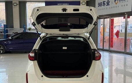 Honda Fit, 2022 год, 1 250 000 рублей, 6 фотография