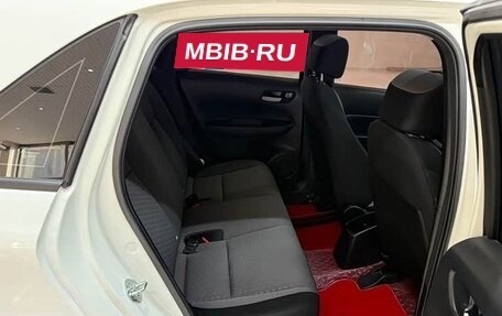 Honda Fit, 2022 год, 1 250 000 рублей, 18 фотография