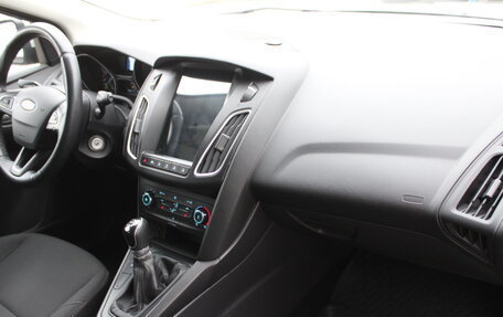 Ford Focus III, 2017 год, 1 065 000 рублей, 4 фотография