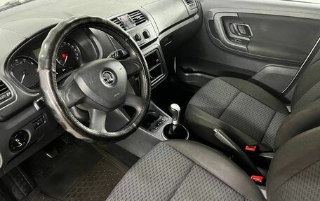 Skoda Fabia II, 2013 год, 465 000 рублей, 10 фотография