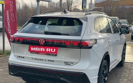 Volkswagen Tiguan, 2025 год, 4 850 000 рублей, 5 фотография