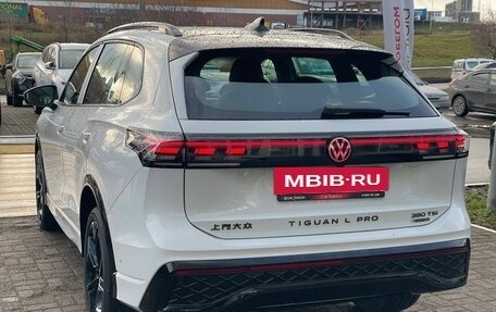 Volkswagen Tiguan, 2025 год, 4 850 000 рублей, 7 фотография