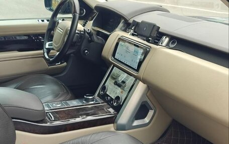 Land Rover Range Rover IV рестайлинг, 2019 год, 8 700 000 рублей, 5 фотография