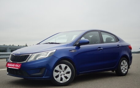 KIA Rio III рестайлинг, 2014 год, 850 000 рублей, 2 фотография