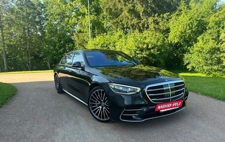 Mercedes-Benz S-Класс, 2021 год, 11 700 000 рублей, 17 фотография