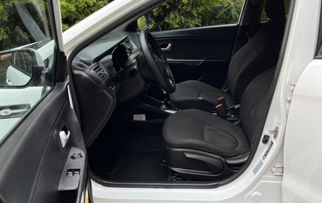 KIA Rio III рестайлинг, 2017 год, 1 000 000 рублей, 9 фотография