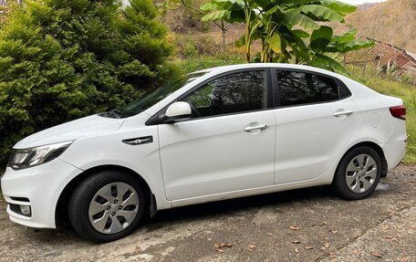 KIA Rio III рестайлинг, 2017 год, 1 000 000 рублей, 4 фотография