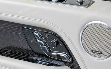 Land Rover Range Rover IV рестайлинг, 2019 год, 8 200 000 рублей, 13 фотография