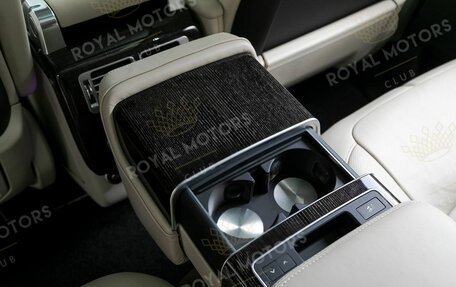 Land Rover Range Rover IV рестайлинг, 2019 год, 8 200 000 рублей, 15 фотография