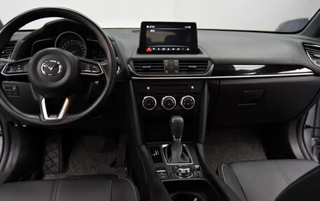 Mazda CX-4, 2021 год, 11 фотография