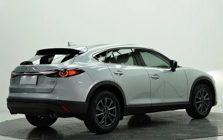 Mazda CX-4, 2021 год, 4 фотография