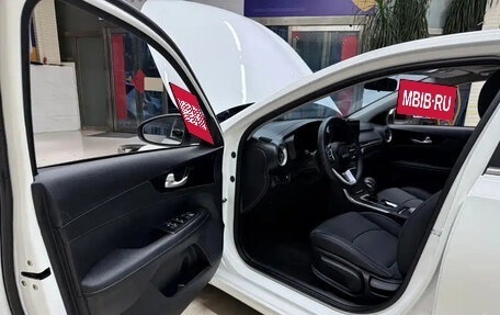 KIA K3, 2021 год, 1 285 000 рублей, 7 фотография