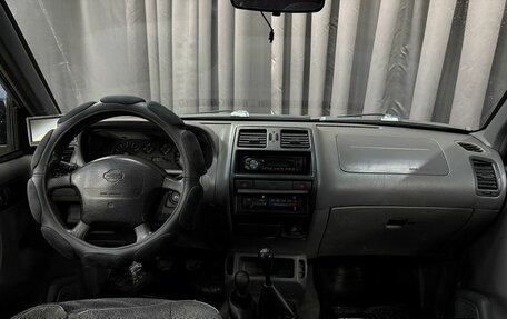Nissan Terrano II рестайлинг, 1998 год, 389 777 рублей, 6 фотография