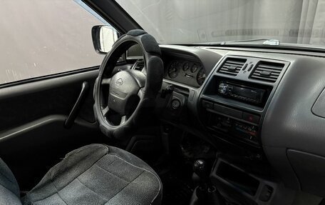 Nissan Terrano II рестайлинг, 1998 год, 389 777 рублей, 7 фотография