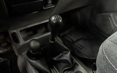 Nissan Terrano II рестайлинг, 1998 год, 389 777 рублей, 9 фотография