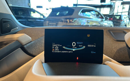 BMW i3 I01 рестайлинг, 2015 год, 1 550 000 рублей, 15 фотография