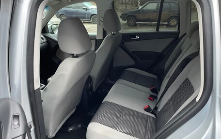 Volkswagen Tiguan I, 2010 год, 690 000 рублей, 17 фотография